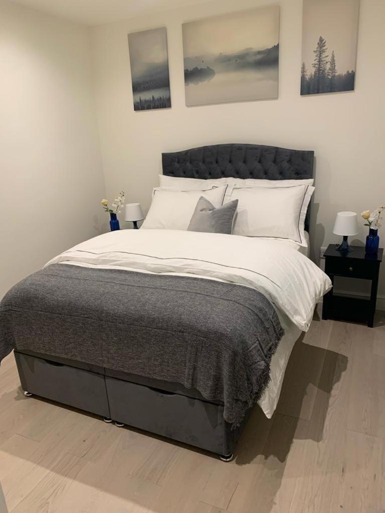 Two Bedroom Apartment - London Luaran gambar