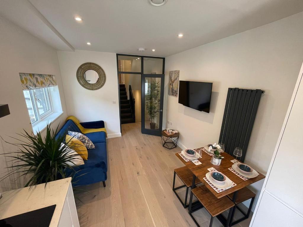 Two Bedroom Apartment - London Luaran gambar